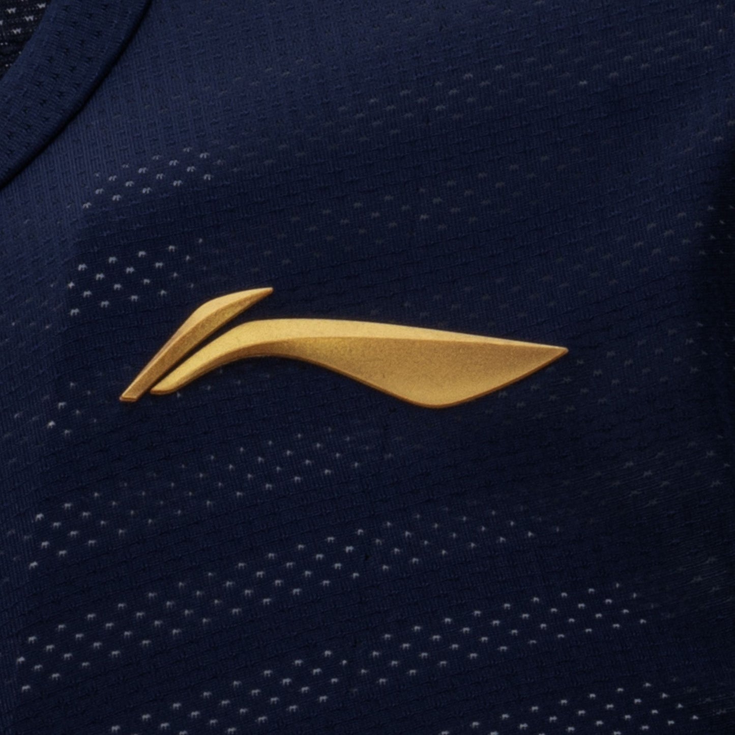 LN ESSENTIALS 3D T-SHIRT-Navy