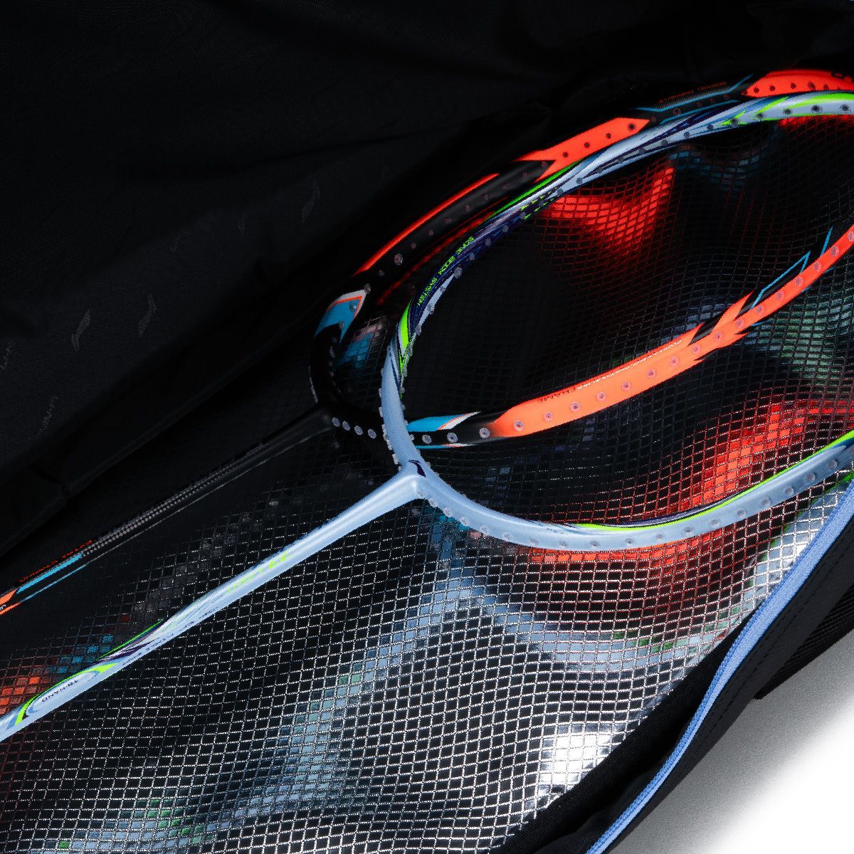 NIMBUS SQUARE BAG - BLACK